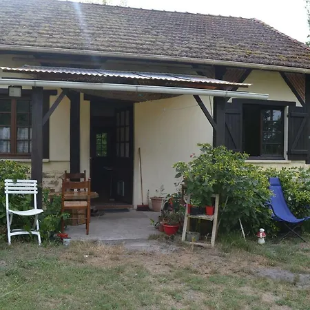 Le Repos Du Voyager Holiday home